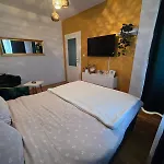 Apartman Rada 3 *